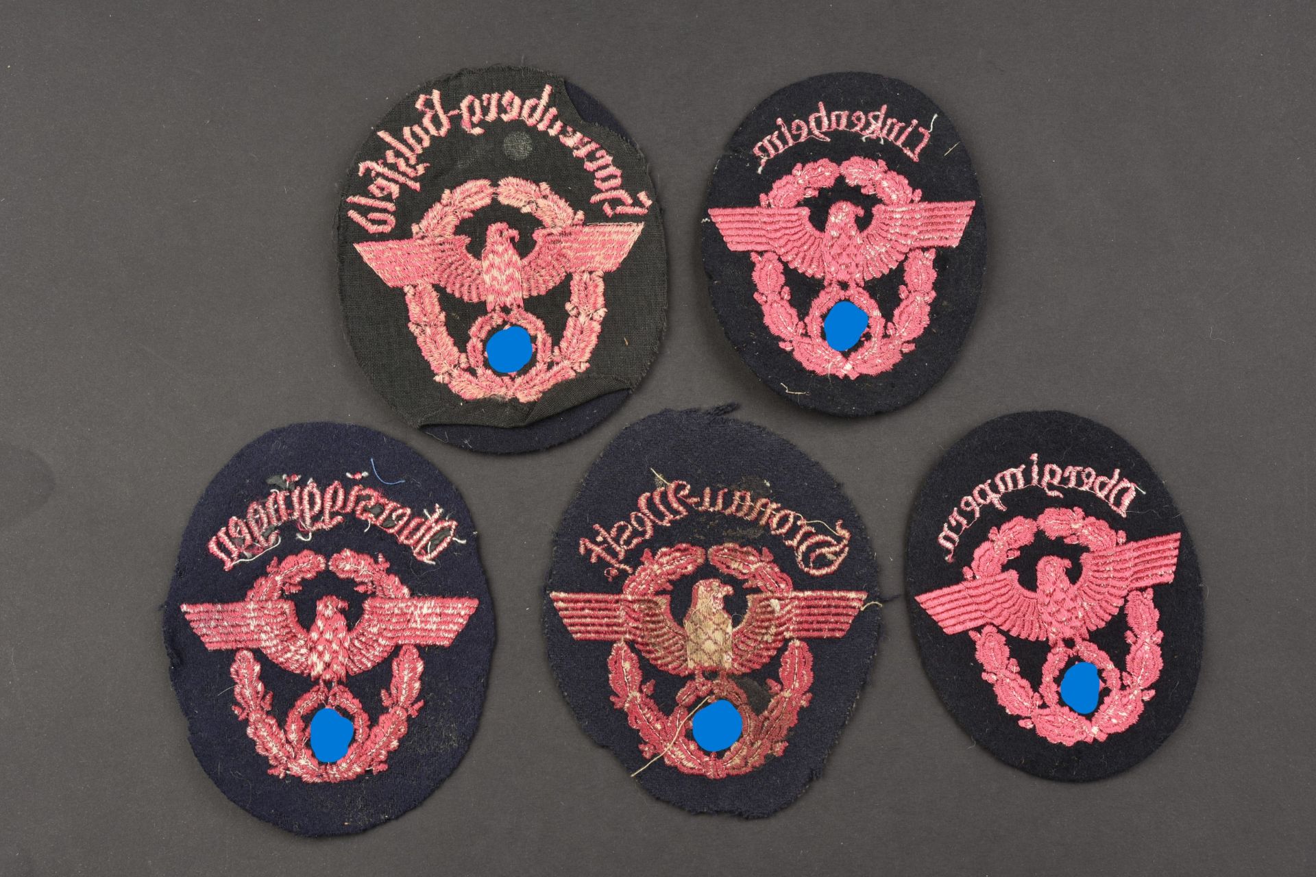 Insignes de manche de pompier. Fireman's sleeve badges.  - Bild 2 aus 2