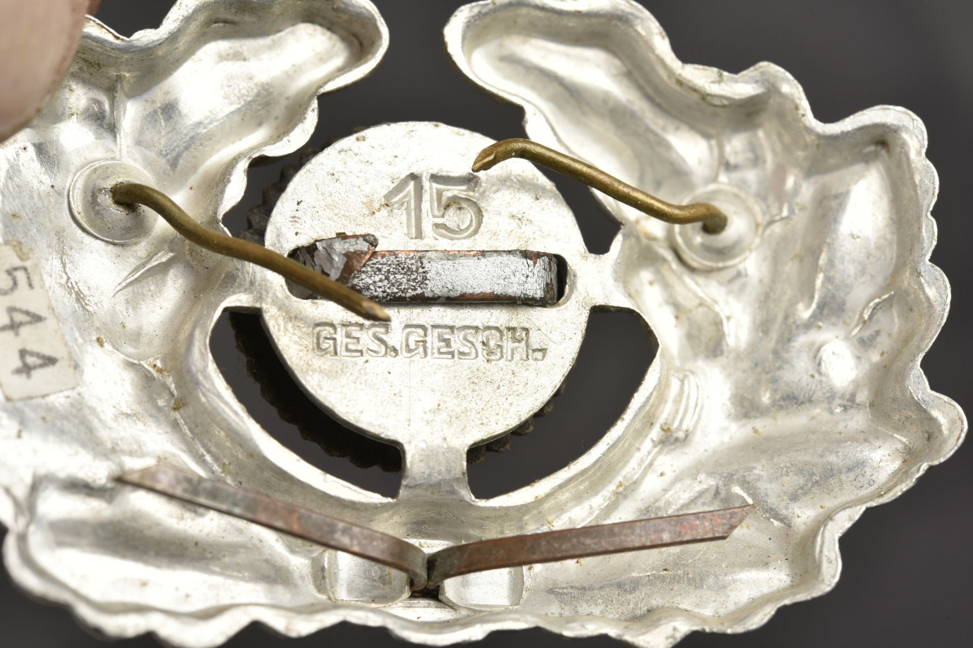 Insignes de coiffure SA. SA cap badges. - Image 4 of 5