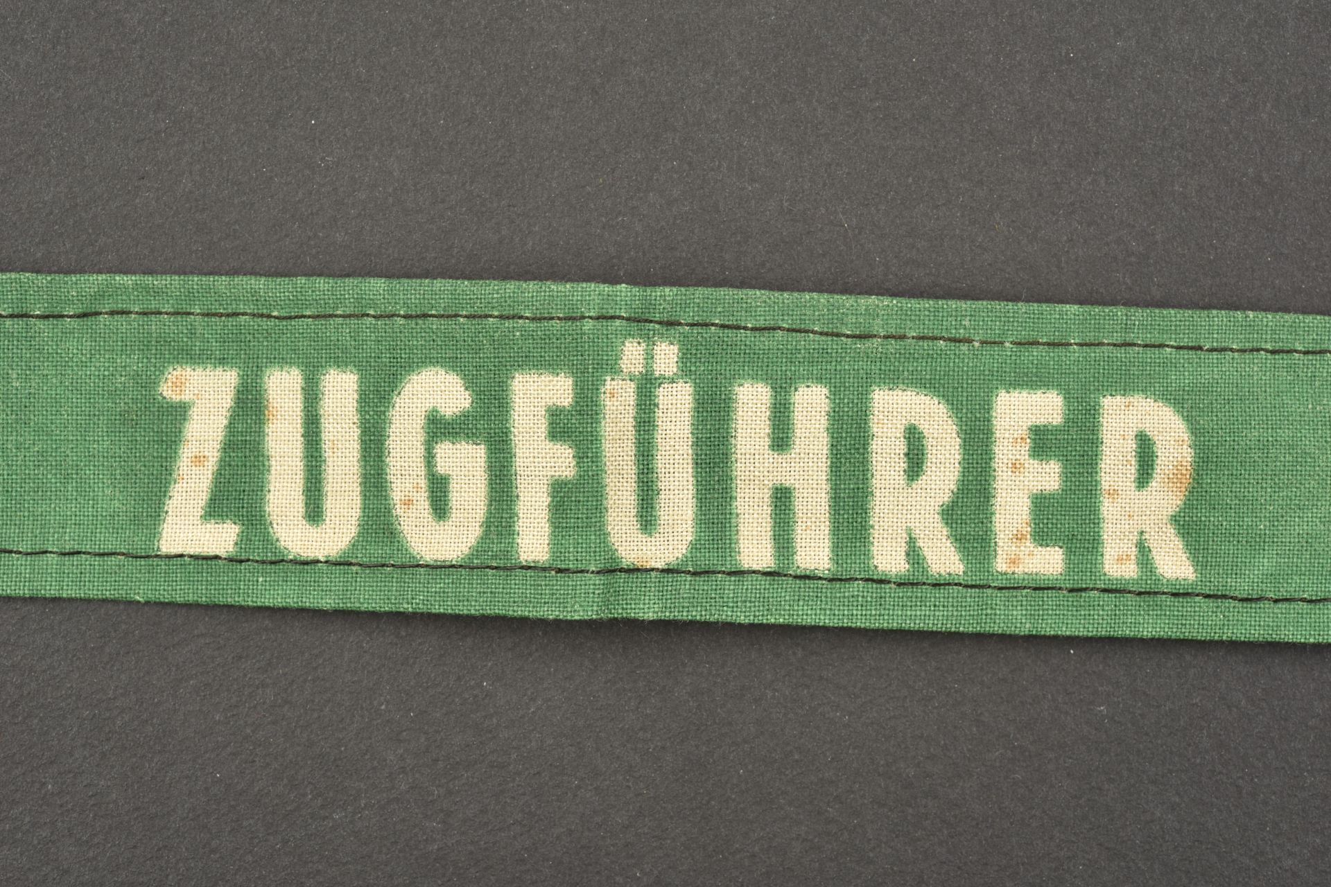 Bande de bras ZugfŸhrer. ZugfŸhrer armband. - Image 3 of 3