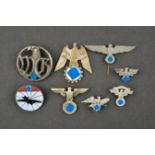 Insignes divers. Miscellaneous badges.