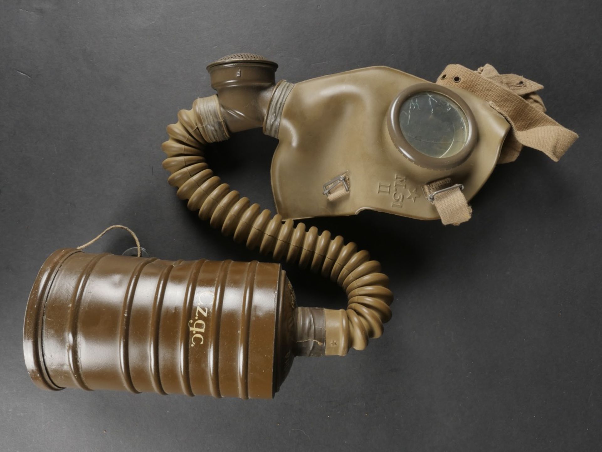 Masques anti-gaz. Gas masks. - Image 6 of 19