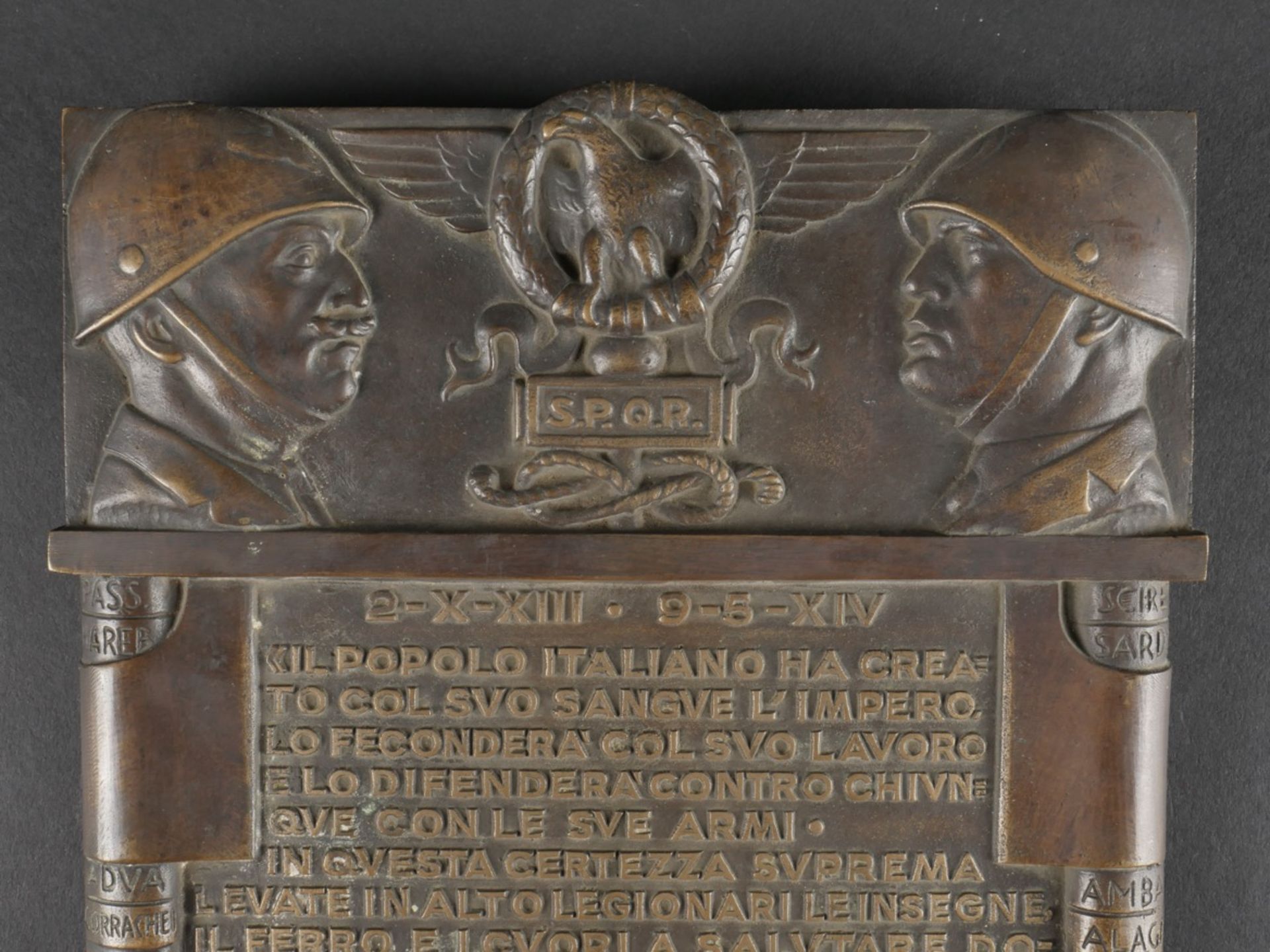 Plaque commemorative de la creation de lEmpire italien en 1935. Plaque commemorating the creation o - Image 2 of 9