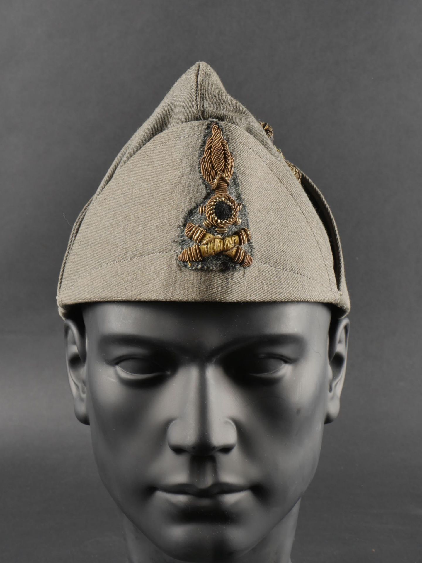 Deux calots dofficier de larmee Royale italienne. Two Royal Italian Army officer s caps. - Bild 13 aus 19