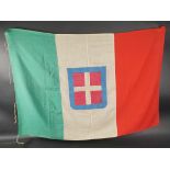 Un drapeau Royal Italien. A Royal Italian flag.