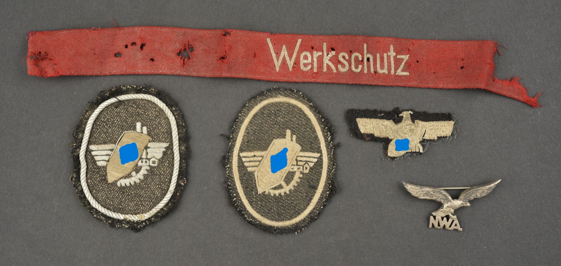 Insignes Werkschutz. Werkschutz insignia.