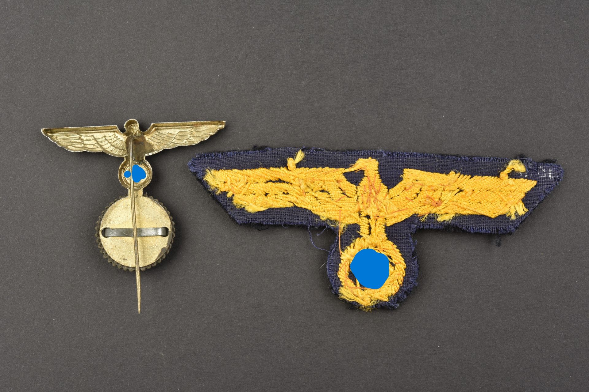 Insignes Kriegsmarine. Kriegsmarine insignia. - Image 2 of 2
