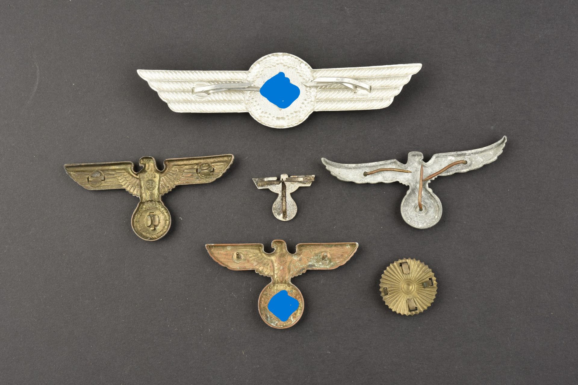 Insignes de coiffure NSDAP. NSDAP Cap insignia. - Image 2 of 2