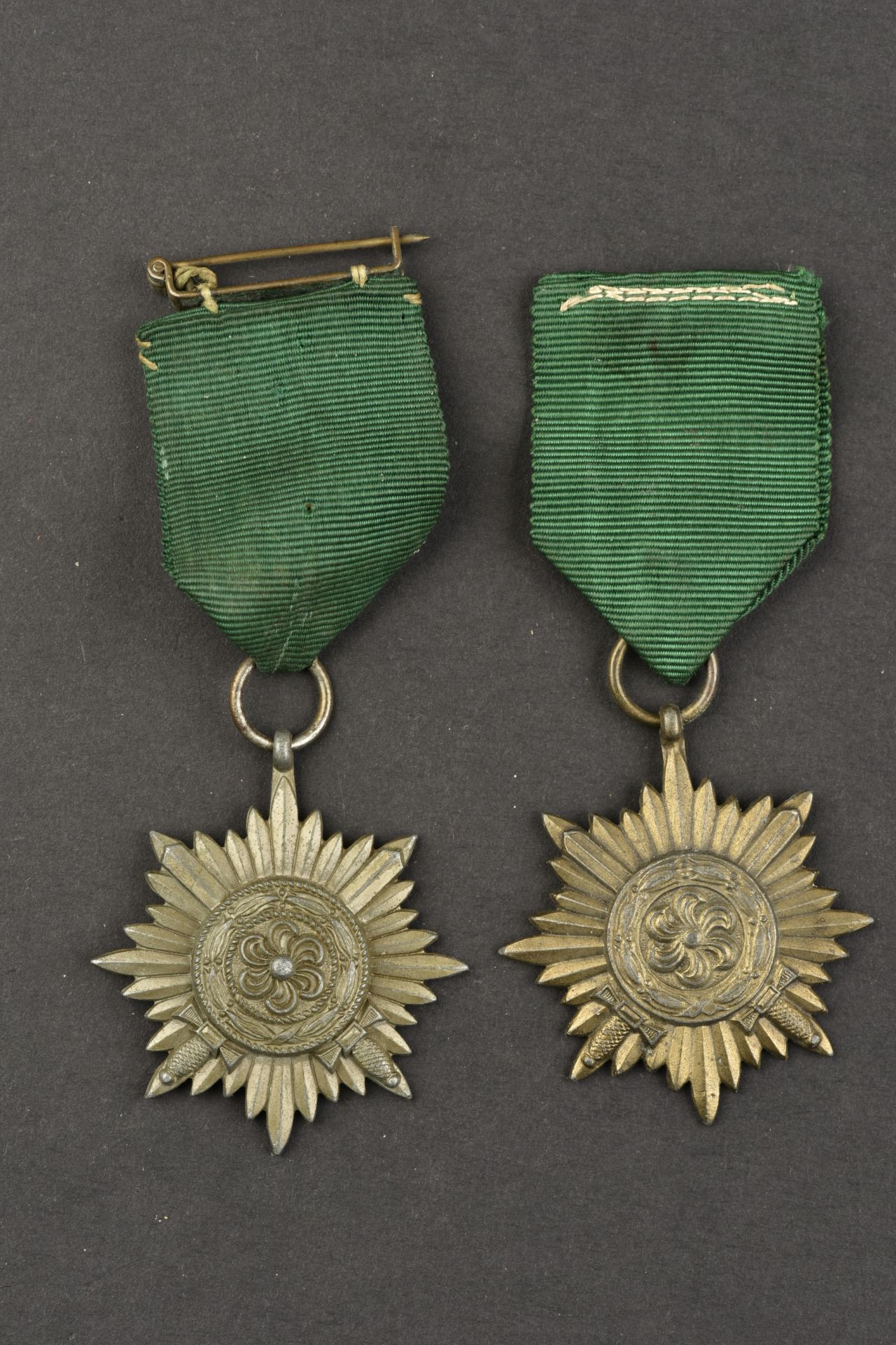 Medailles des volontaires de l Est. Eastern volunteers  medals.