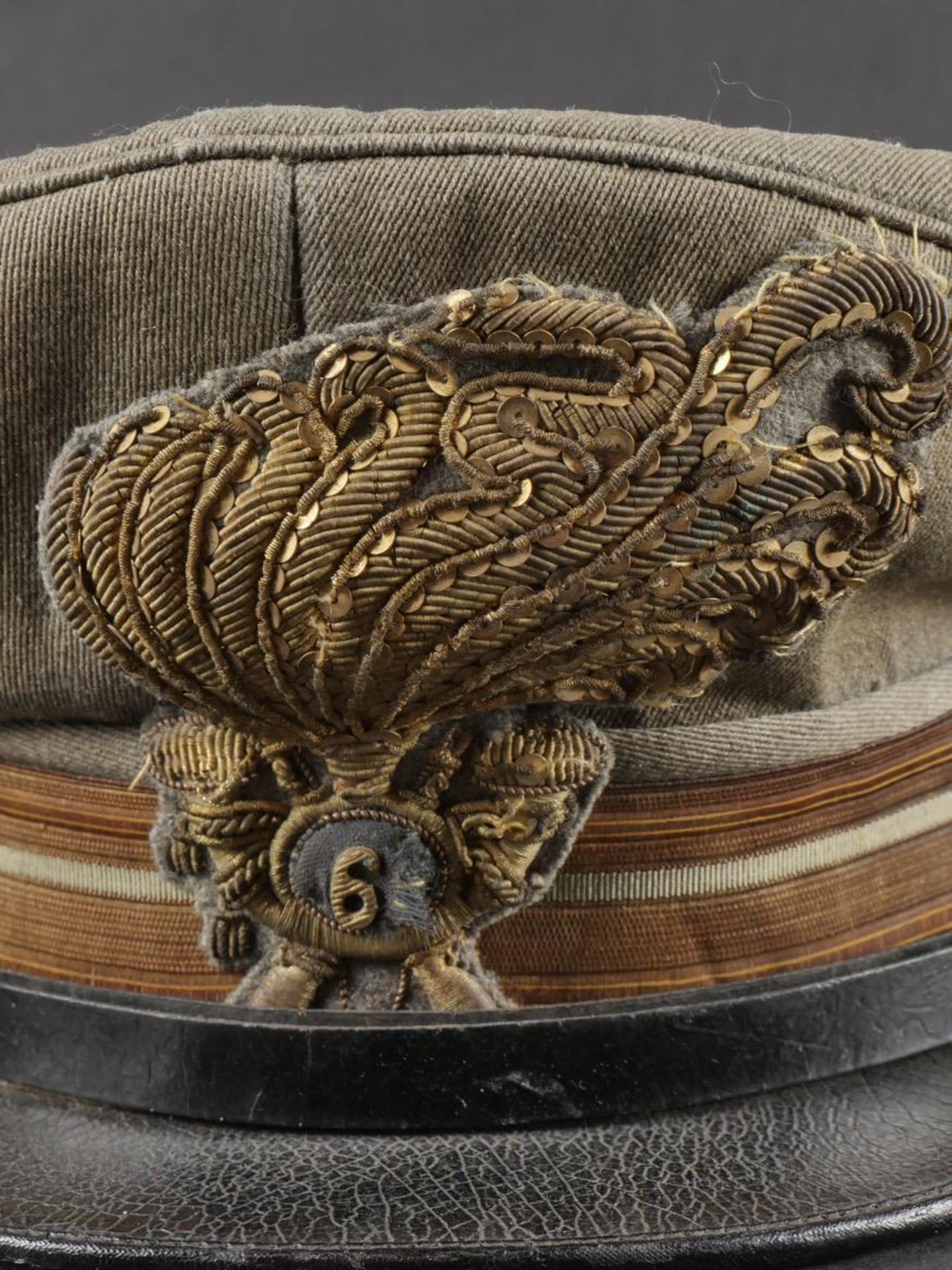 Casquette de commandant du 6eme Regiment de Bersaglieri. Commander s cap for the 6th Bersaglieri Reg - Image 2 of 15