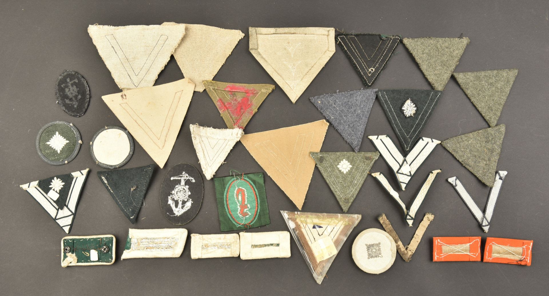 Insignes de manche allemand. German sleeve badges. - Image 2 of 5