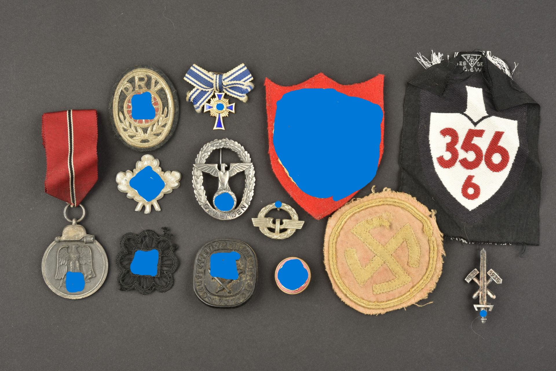 Insignes allemand. German insignia.