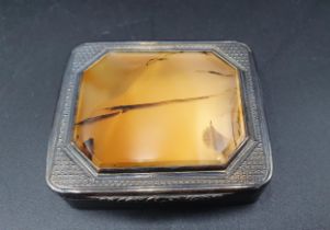 A George IV silver Snuff Box with engine turning and inset octagonal agate panel, London 1826,