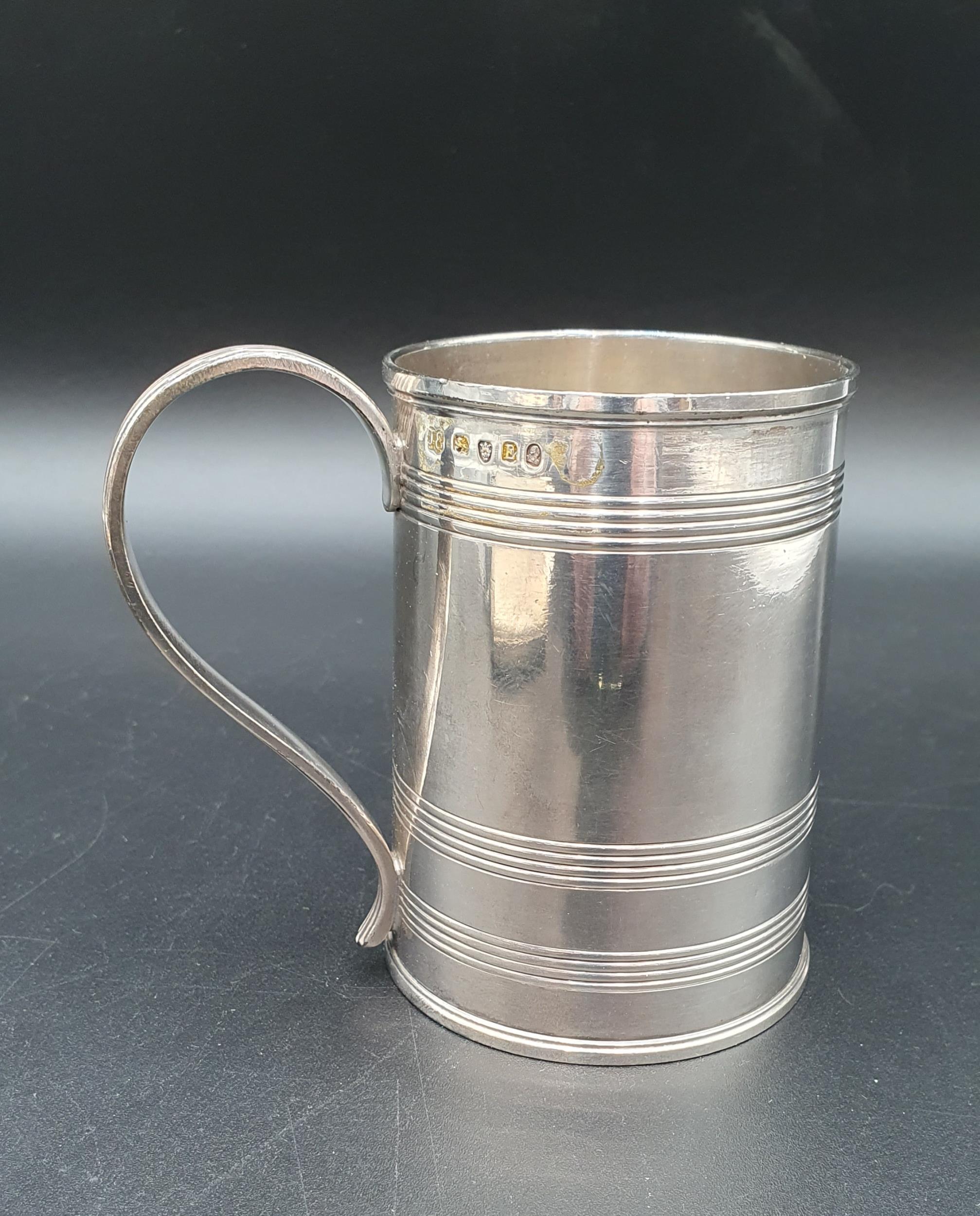 A George III silver Mug with reeded bands and handle, London 1801, maker: John Emes, 212gms