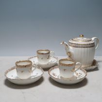 A Caughley barrel shaped Teapot with gilt decoration, with a Teapot Stand and three Caughley Cups