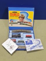 A boxed Hornby Dublo EDG17 Tank Goods Set, mint with literature. Late version with the Vacuum