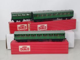 Two boxed Hornby Dublo 4081 and one 4082 SR Suburban Coaches, mint condition. Boxes all in mint
