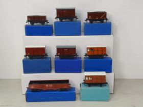 Eight boxed Hornby Dublo Pre-nationalisation Wagons, mint, superb boxes. Comprising LNER 2x Horse