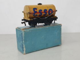 A boxed Hornby Dublo D1 buff 'Esso' Tanker, Nr M. Tanker has a touch in just below the filler cap