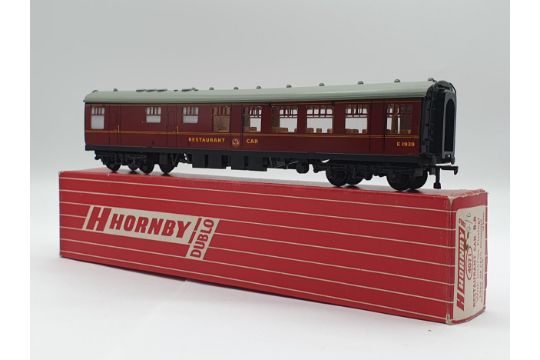 A boxed Hornby Dublo 4071 B.R. Restaurant Car, unused. Restaurant car is unused but slight mark at - Image 1 of 3