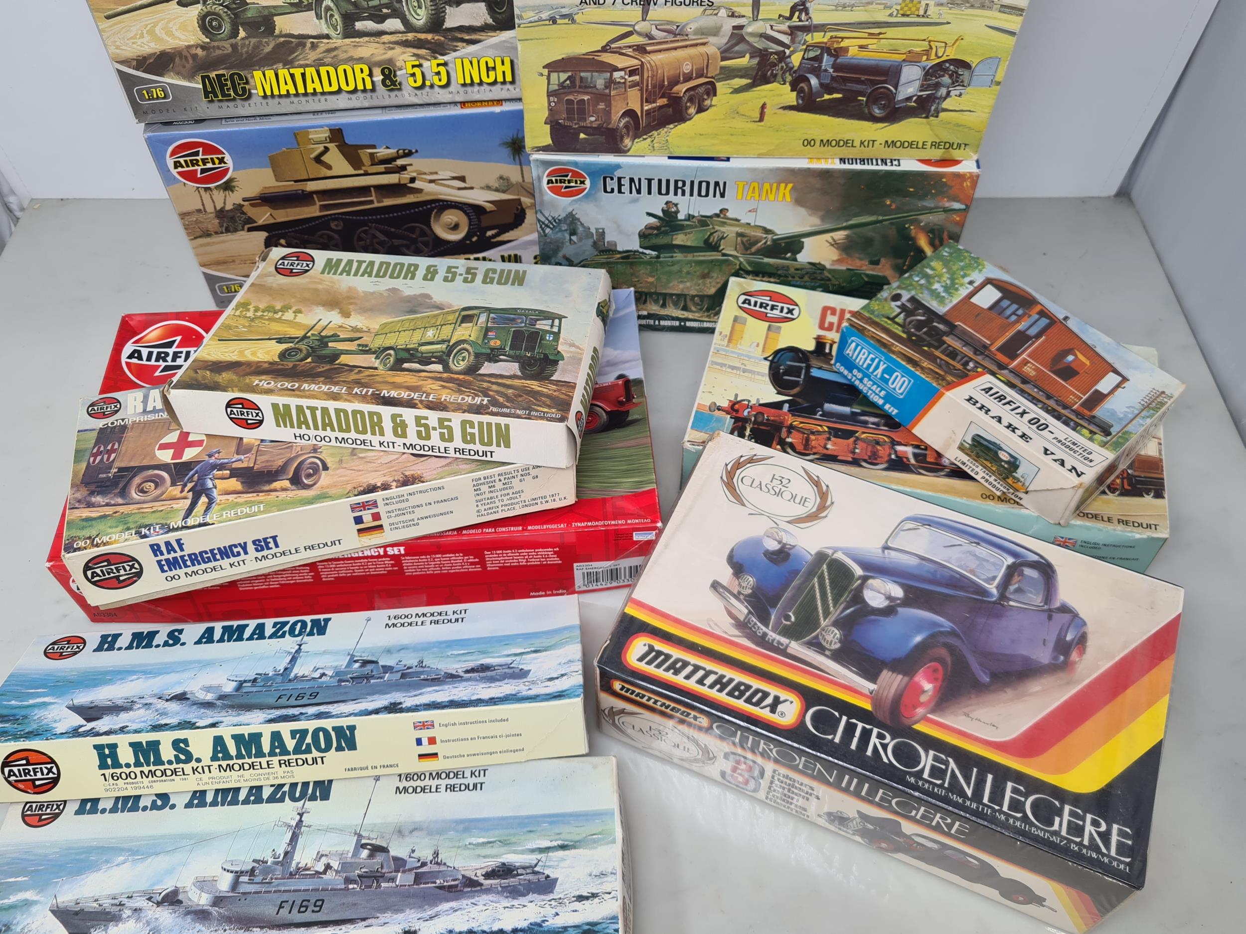 Twenty two boxed Airfix, Revell and Matchbox plastic Kits of Ships and Vehicles - Image 2 of 3