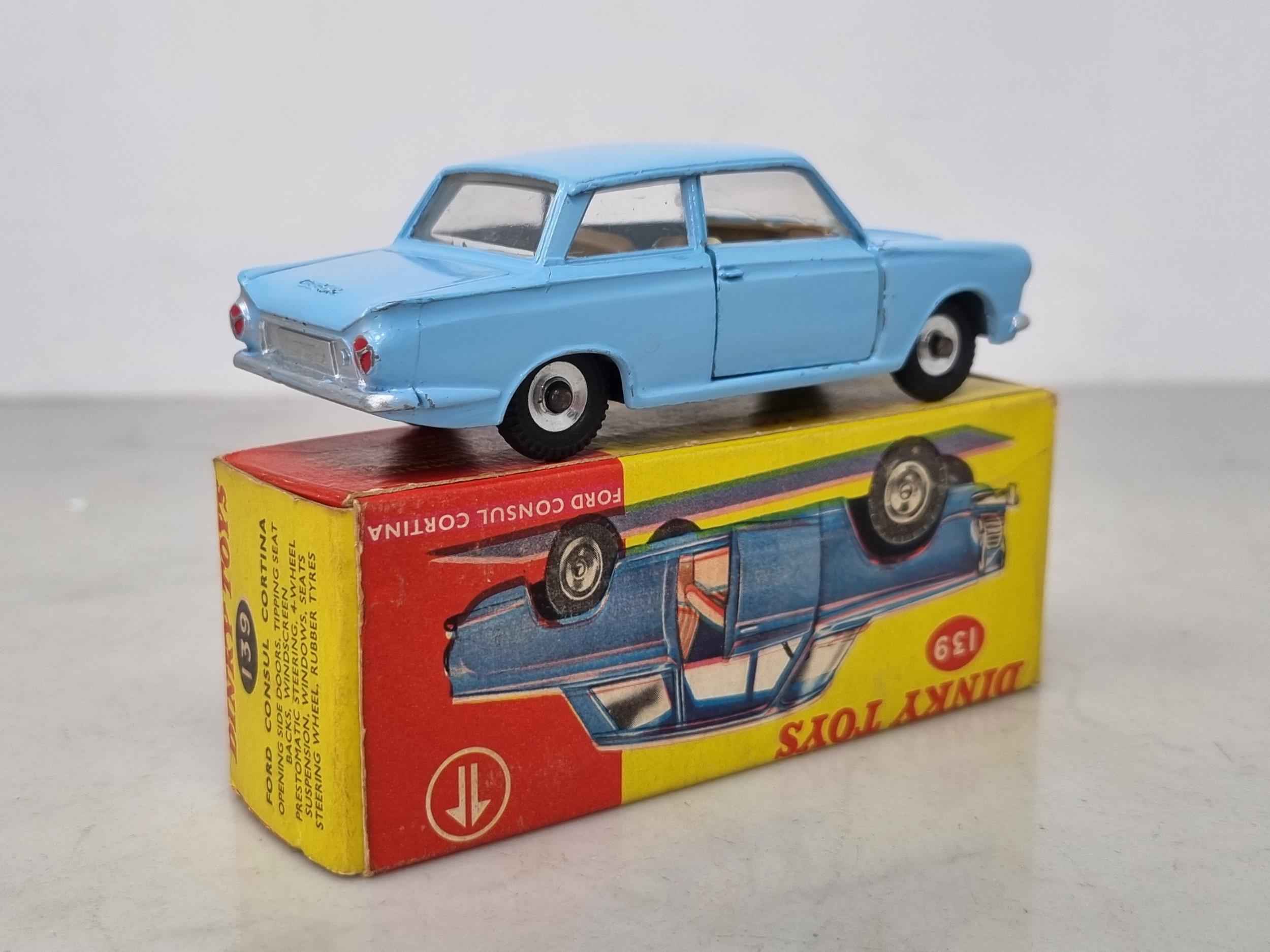 A boxed Dinky Toys No.139 pale blue Ford Consul Cortina, Nr M-M, box VG-Ex - Image 3 of 3