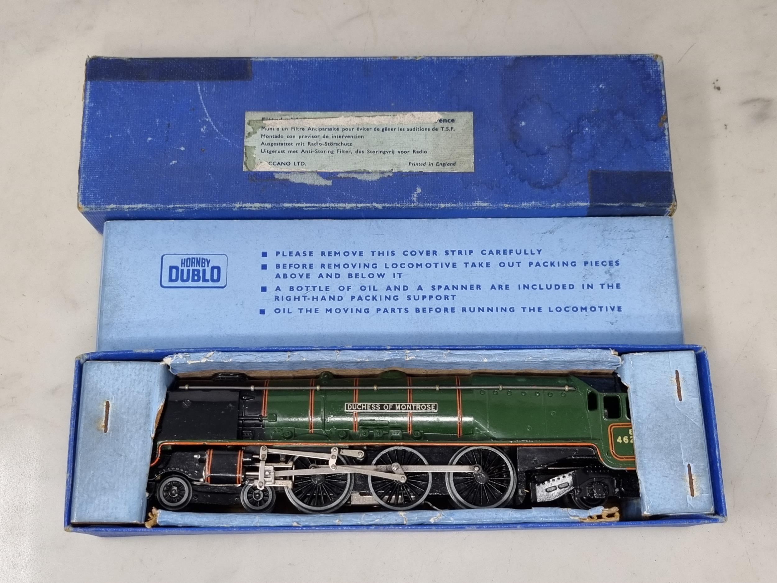A boxed Hornby Dublo EDL12 gloss 'Duchess of Montrose' and associated unboxed Tender - Image 6 of 6