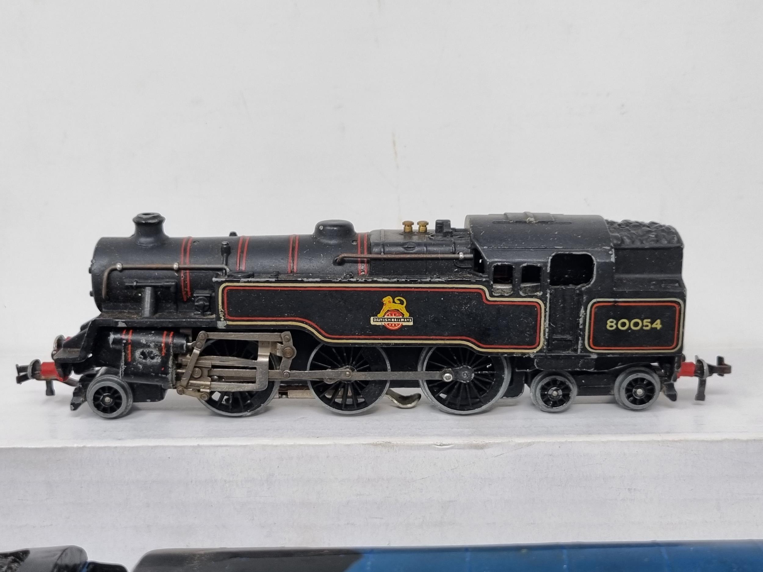 Four unboxed Hornby Dublo 3-rail Locomotives including 'Duchess of Montrose', A4 'Sir Nigel - Image 3 of 6