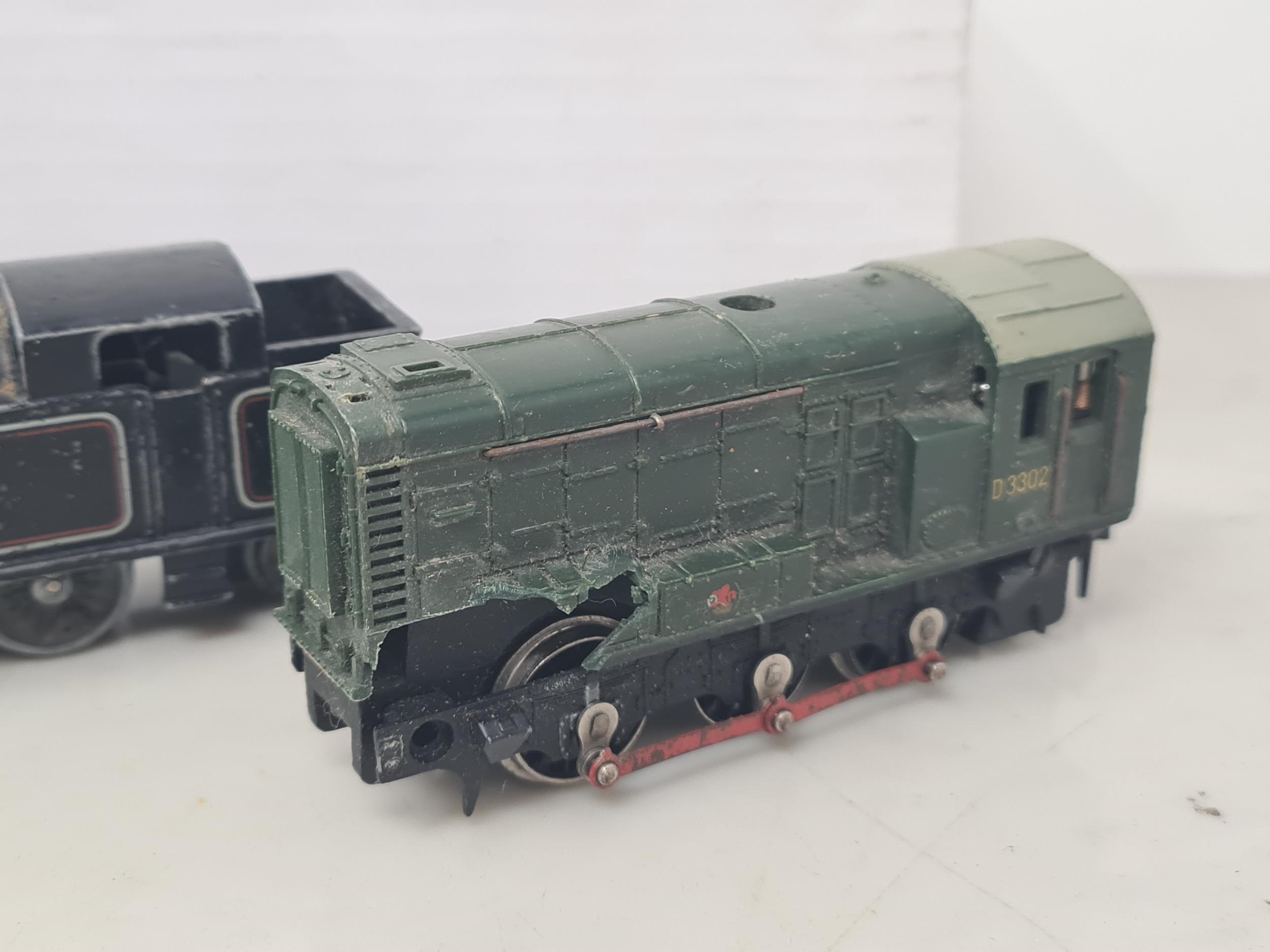 Two unboxed Hornby Dublo 2-rail 0-6-0T Locomotives, an unboxed 2-rail 'Crepello' (one bogie loose - Image 5 of 10