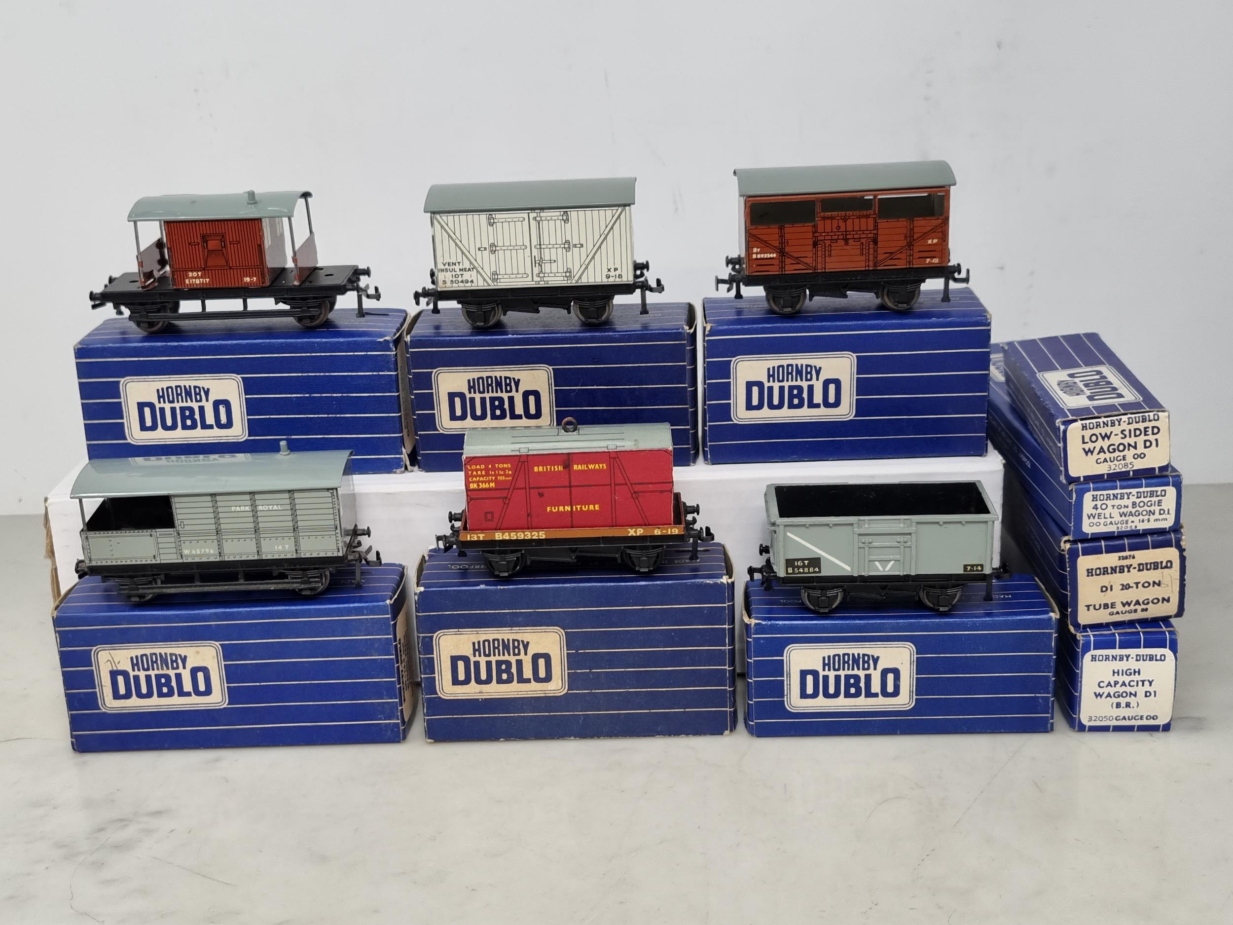 Ten boxed Hornby Dublo BR 3-rail Wagons in mint or very near mint condition. All with superb blue