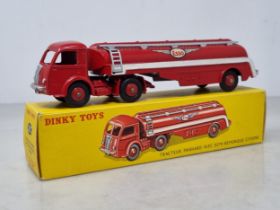 A boxed French Dinky Toys No.32C Tracteur Panhard 'Esso' Tanker, Nr M-M, box superb