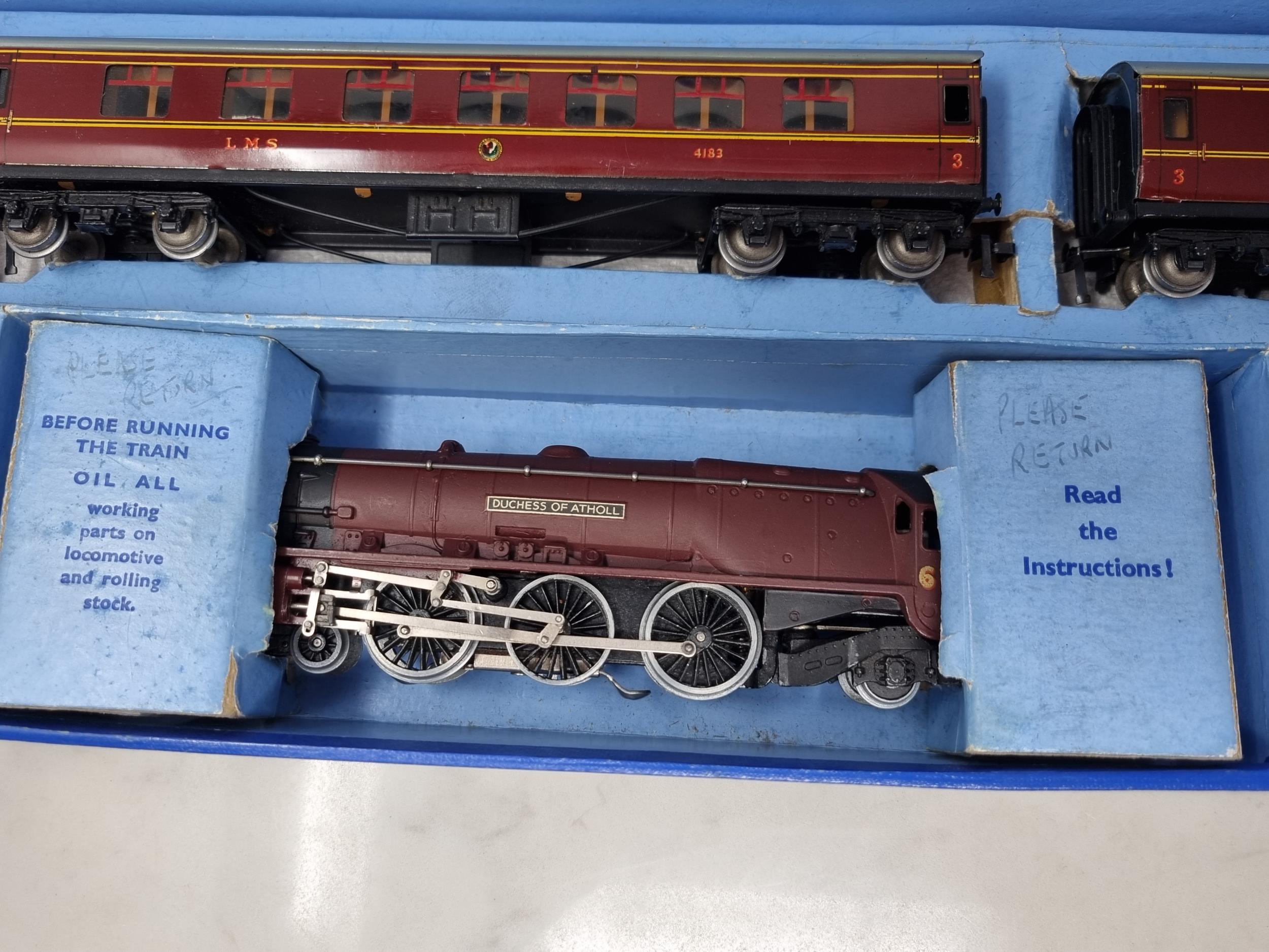A boxed Hornby Dublo EDP2 'Duchess of Atholl' Set, 1/2in version. A superb example lightly run and - Image 3 of 6