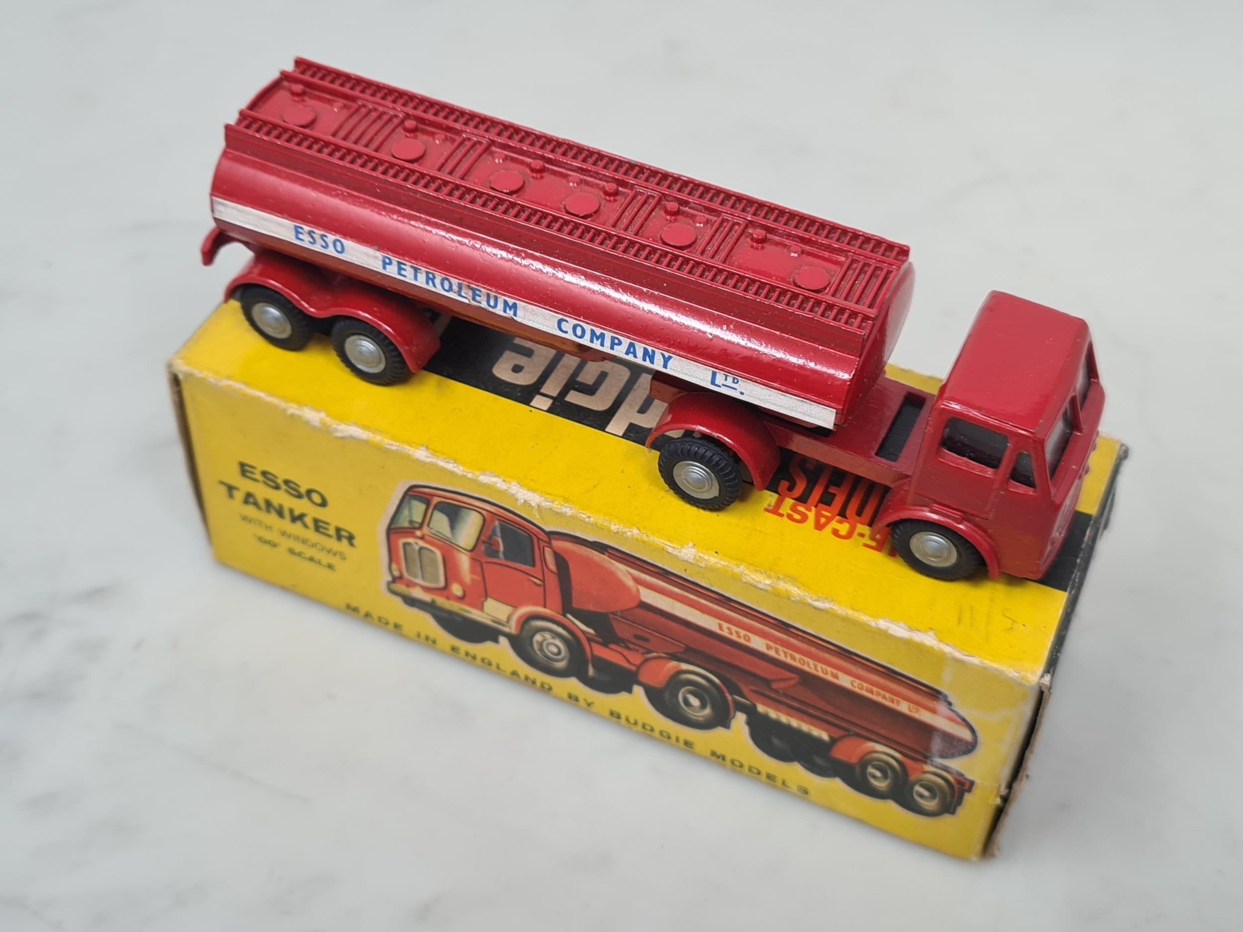 A boxed Budgie Models No.270 'Esso' Tanker, Ex, Box VG-Ex - Image 2 of 3