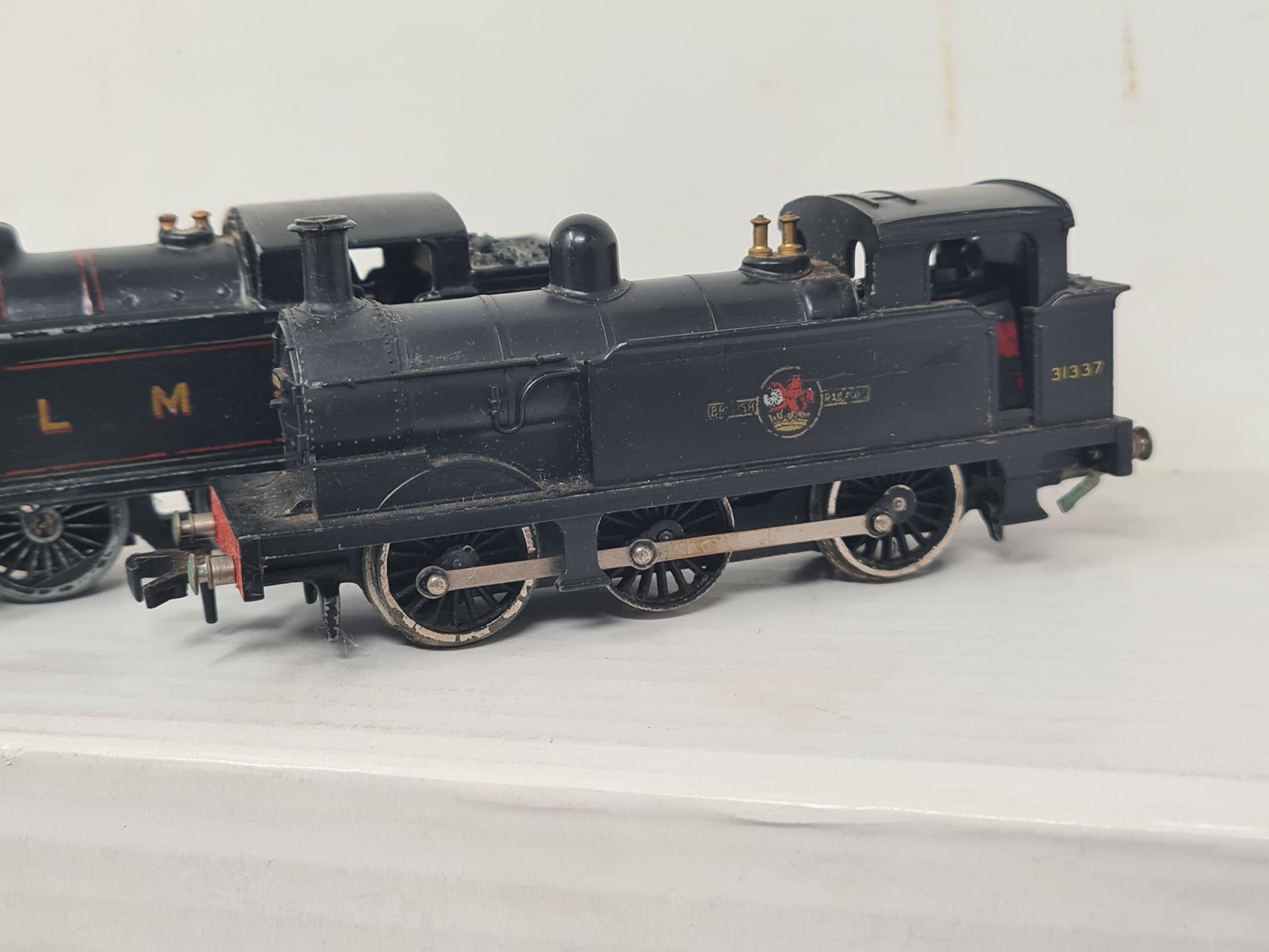 Two unboxed Hornby Dublo 2-rail 0-6-0T Locomotives, an unboxed 2-rail 'Crepello' (one bogie loose - Image 3 of 10