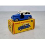 A boxed Dublo Dinky 067 Austin Taxi, M, box superb, pricing to end flaps