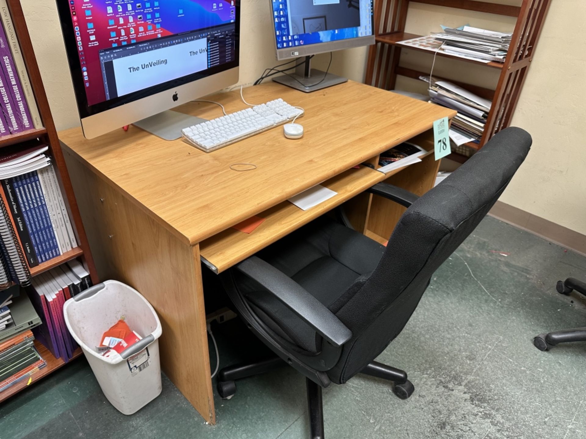 WOOD DESK WITH CHAIR - Image 2 of 3