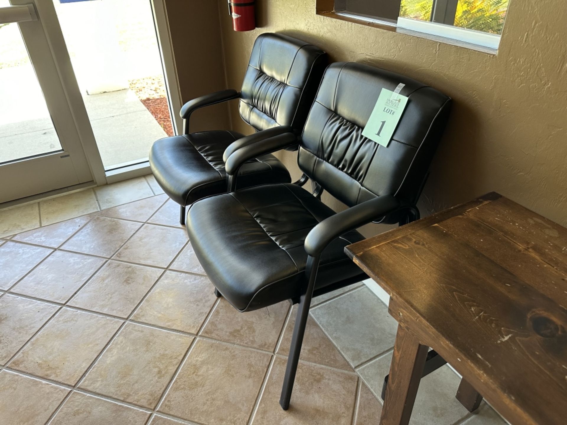 METAL FRAME, FAUX LEATHER CLIENT CHAIRS