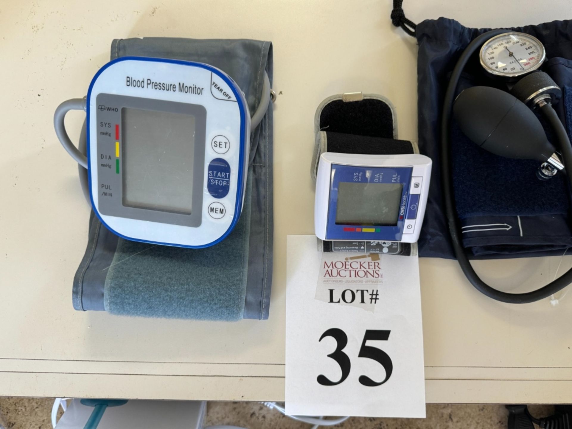 BLOOD PRESSURE MONITORS - Image 3 of 3