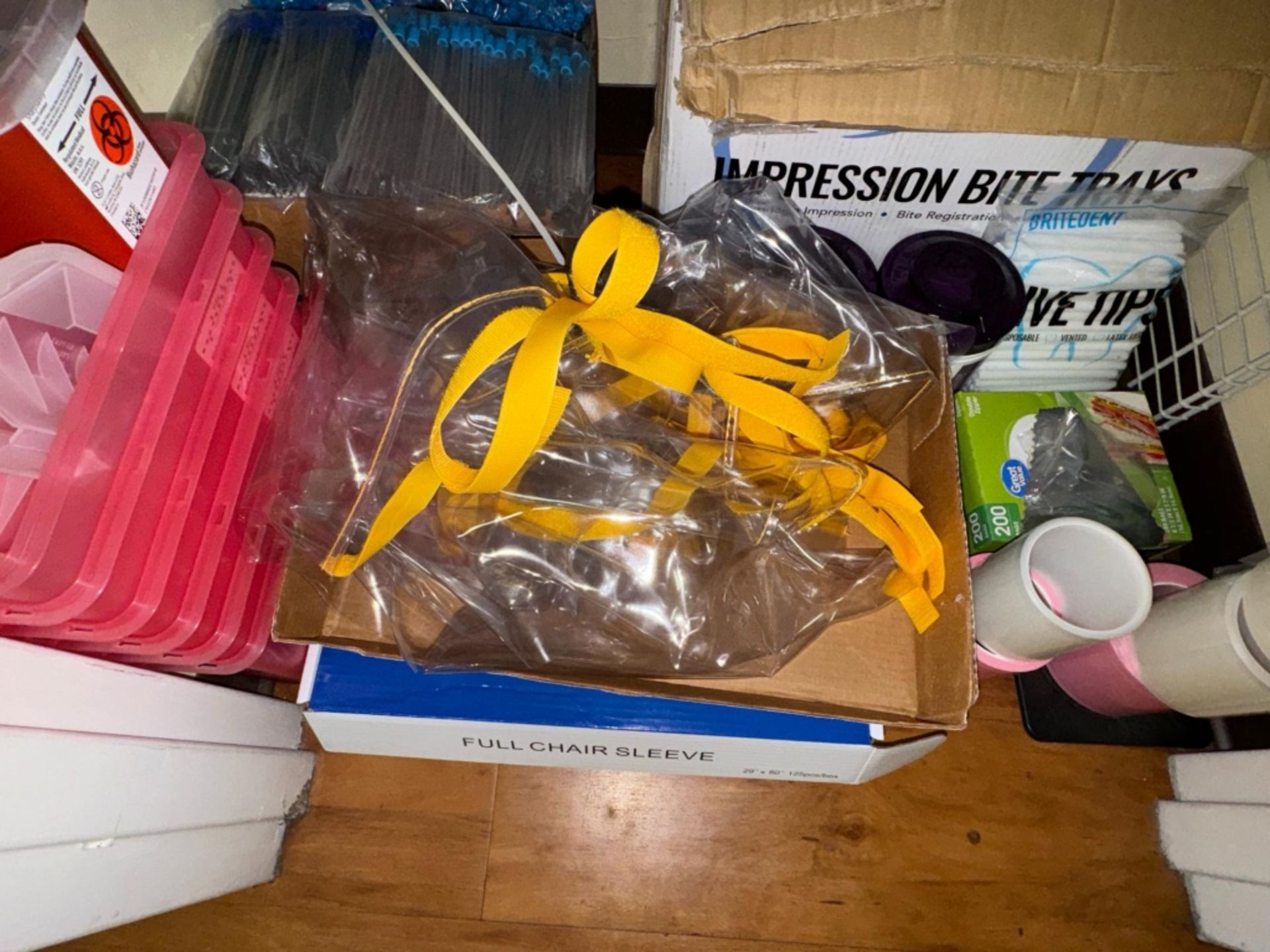 LOT CONSISTING OF ASSORTED DENTAL SUPPLIES - Image 10 of 13