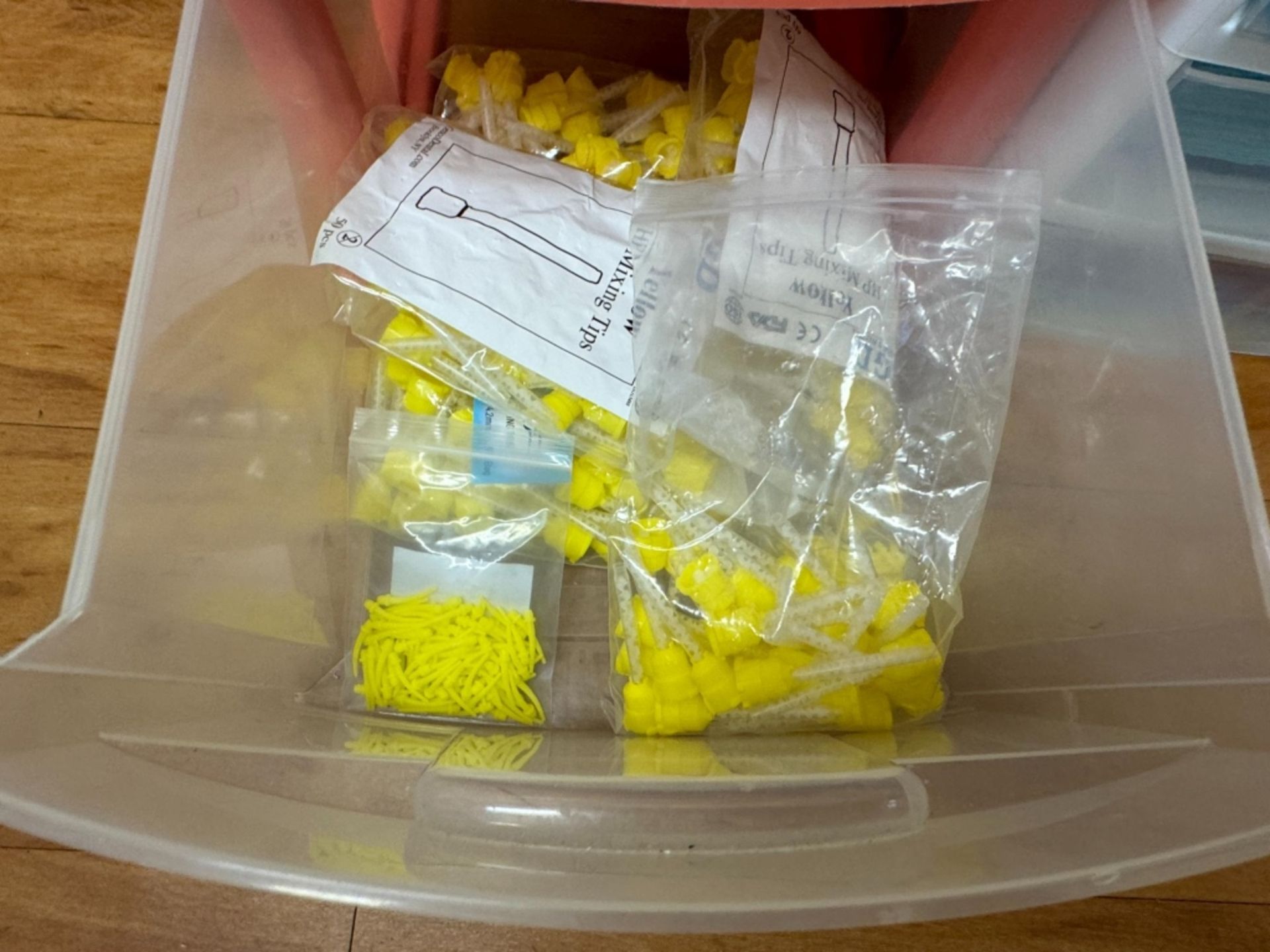 PLASTIC STORAGE CABINETS WITH SINGLE USE SUPPLIES - Image 3 of 4