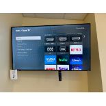 ONN ROKU TV 50 INCH WITH WALL MOUNT