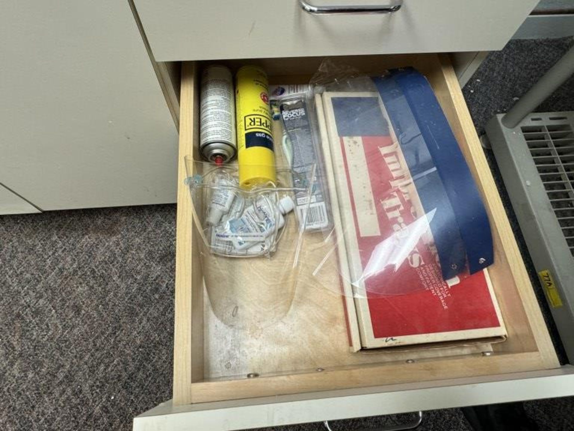 LOT CONSISTING OF DENTAL EQUIPMENT UNDER CABINET - Image 6 of 7