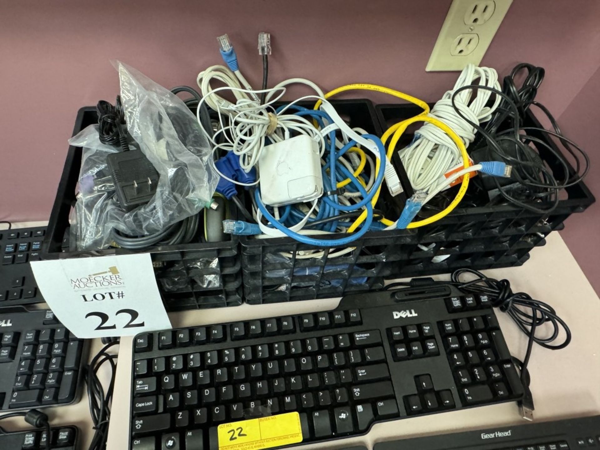 LOT CONSISTING OF WIRELESS AND WIRED KEYBOARDS, - Image 3 of 4
