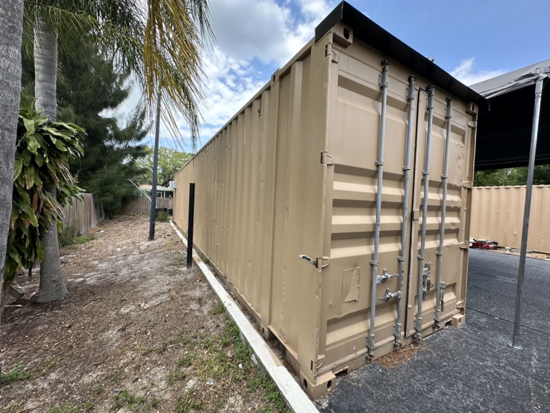 45' SHIPPING CONTAINER WITH ELECTRICAL - Image 2 of 2