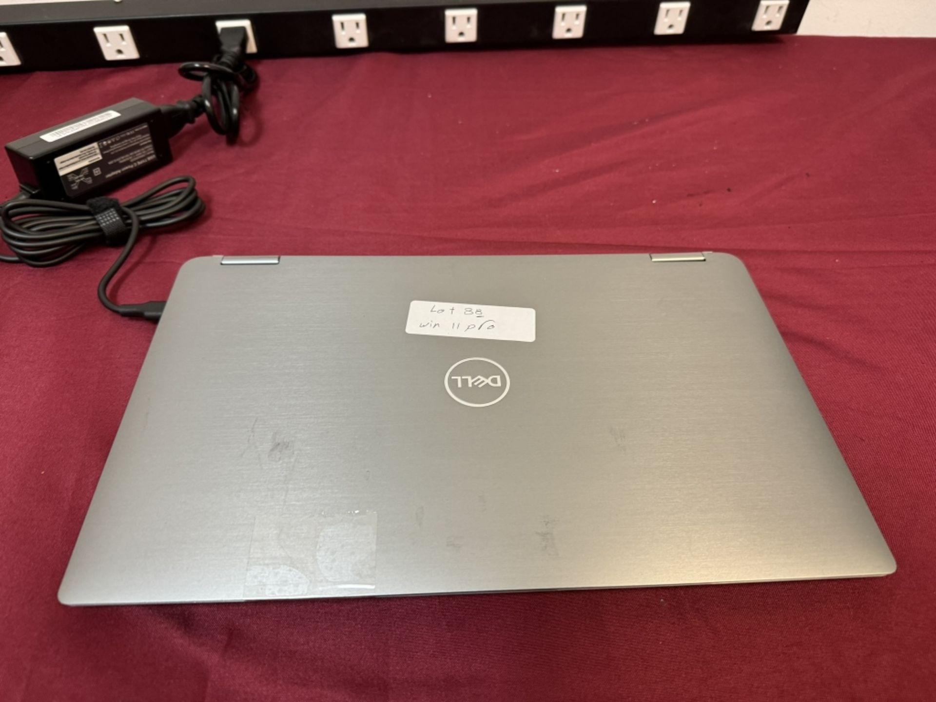 Dell LATITUDE 7400 2 in 1 i7 i7-8th, 16GB 512GB - Image 4 of 6