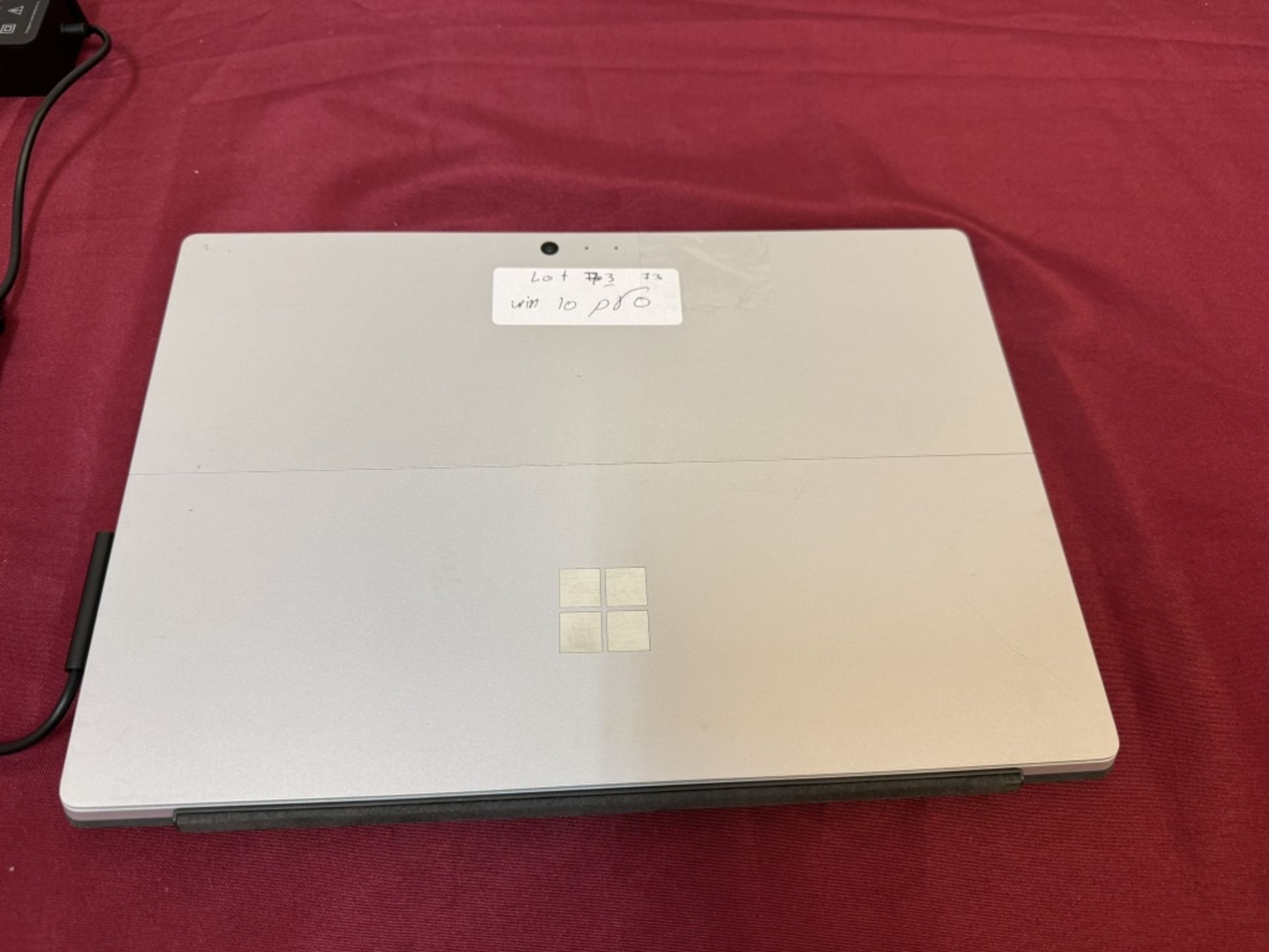 Microsoft Surface Pro 4 Corei7 8GB RAM 256GB SSD - Image 4 of 5