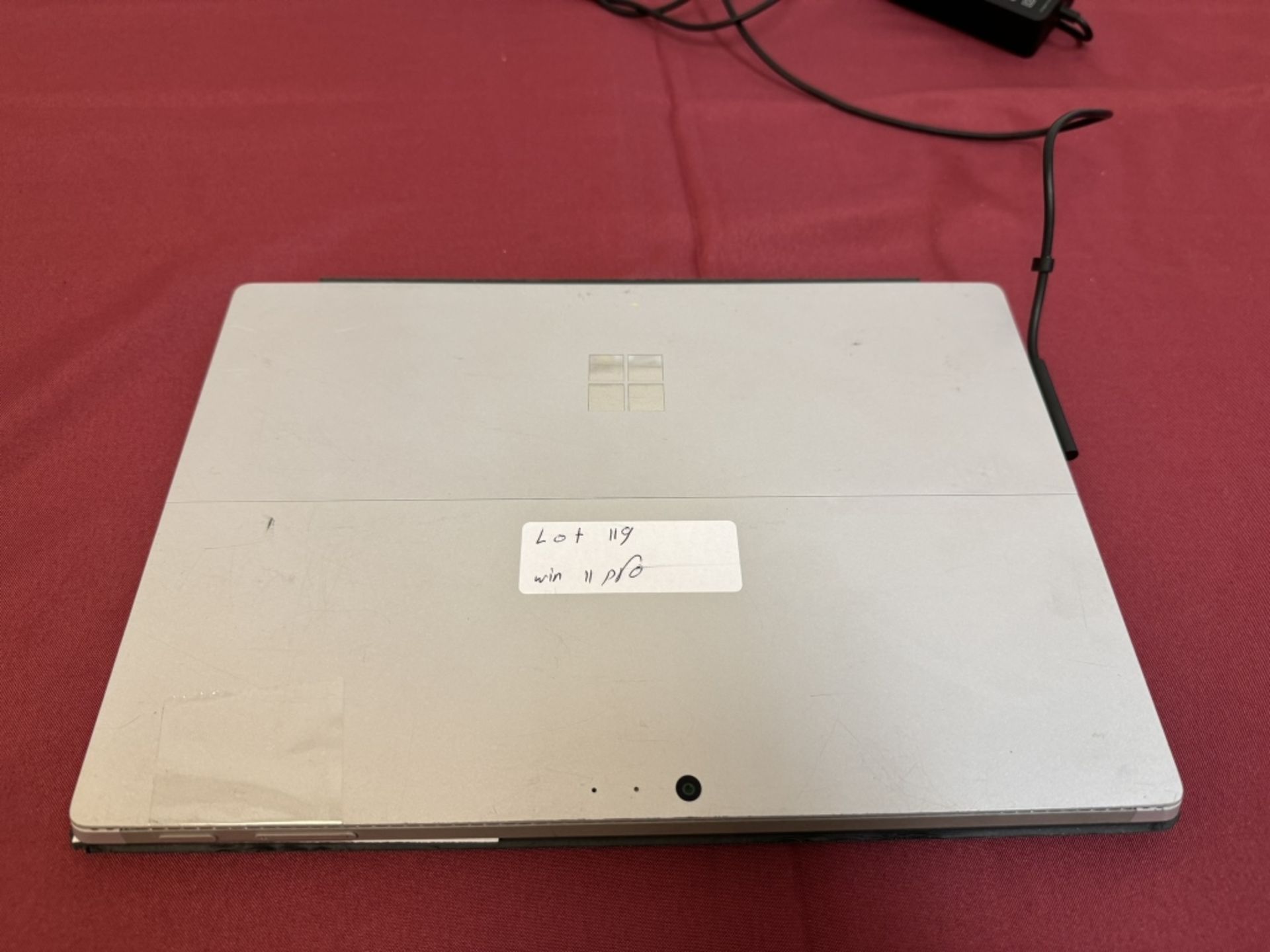 Microsoft Surface Pro 4 Corei7 8GB RAM 256GB SSD - Image 3 of 4