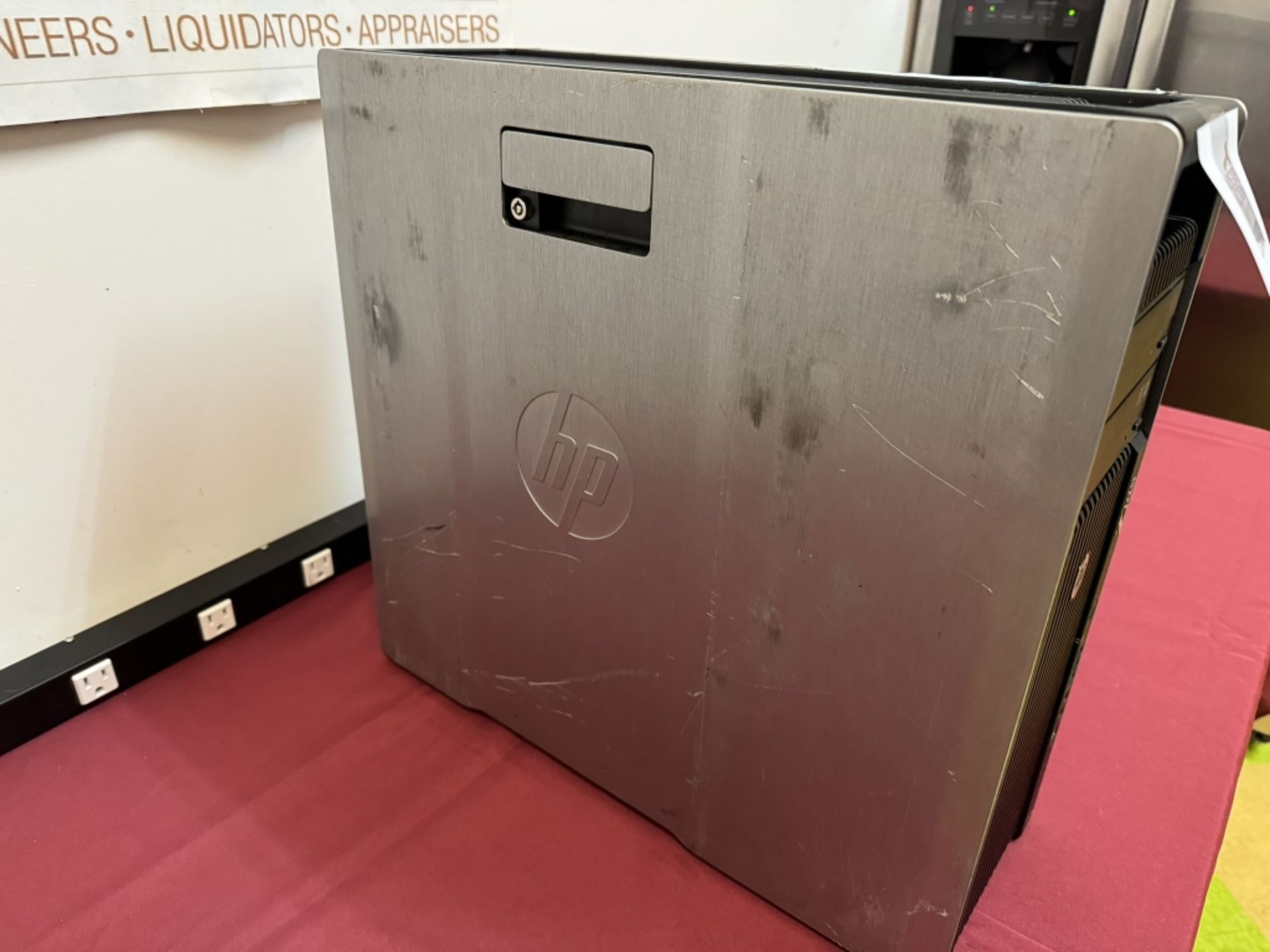 HP Z620 Workstation Dual E5-2680 8-Core 32GB 1TB - Image 3 of 8