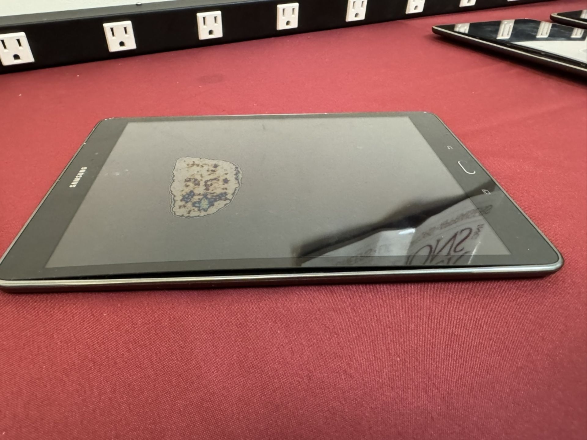 Samsung Galaxy Tab A7 10.4 (2020) SM-T500 - Image 6 of 8