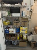 METRO RACK WITH CONTENTS OF VARIOUS CONDIMENTS AND PLASTIC WARE