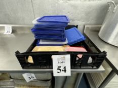 LOT CONSISTING OF VARIOUS SIZE LIDS